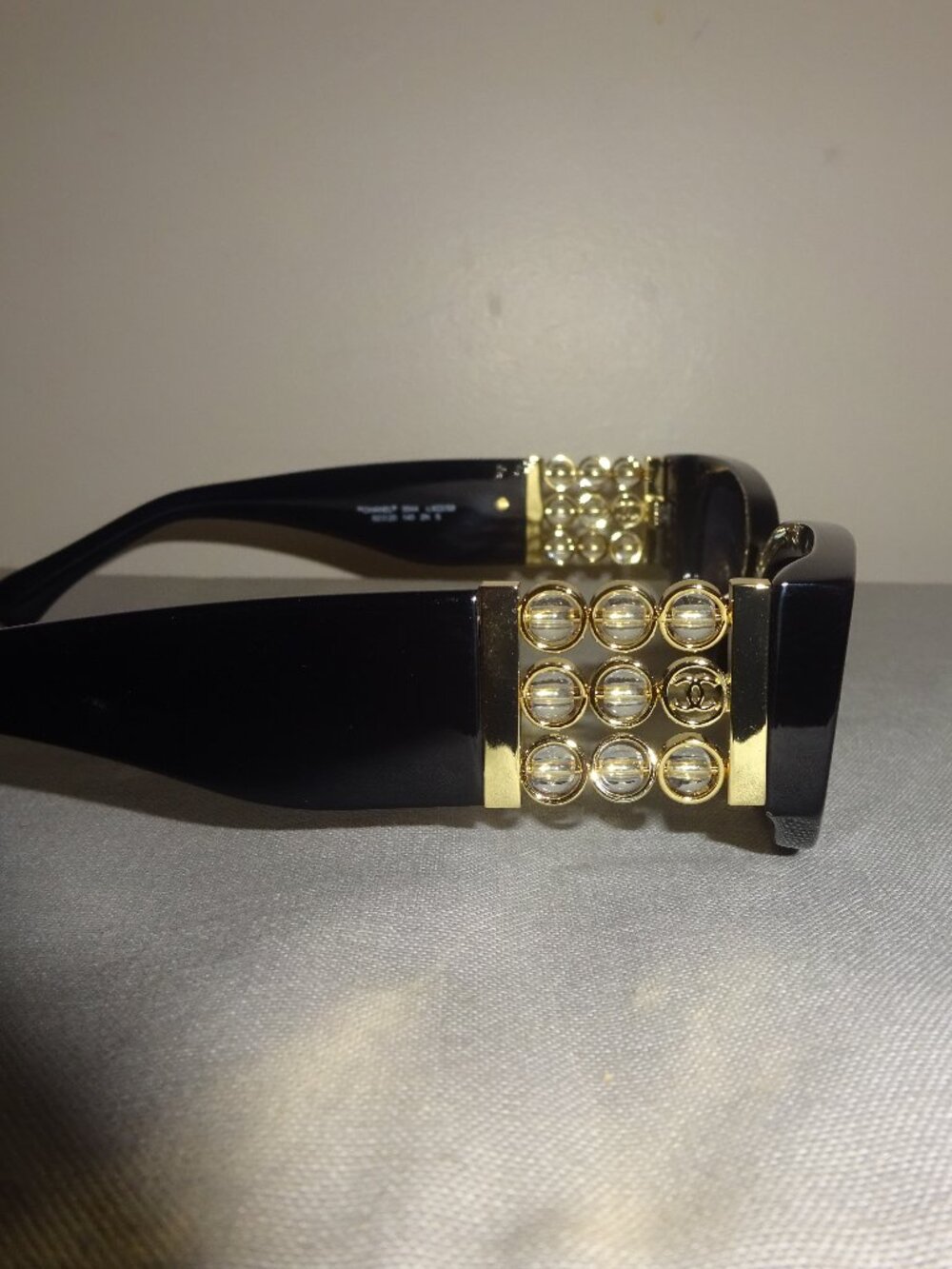 Chanel Sunglasses - Picture 5 of 8